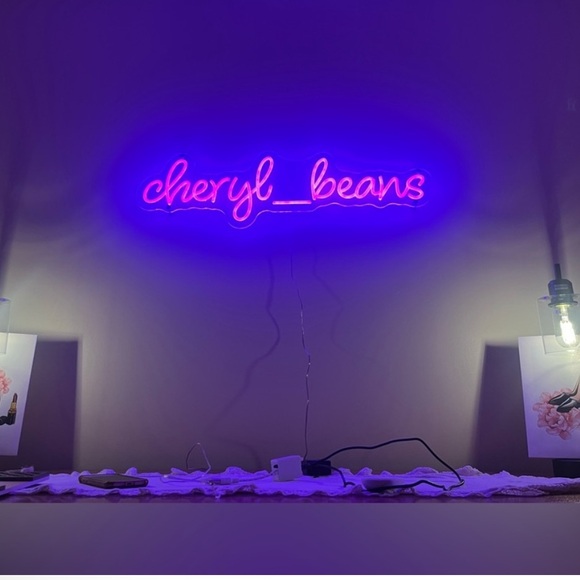 Other - HOST GIVEAWAY FREE❤️